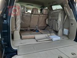 تۆیۆتا لاند کروزەر